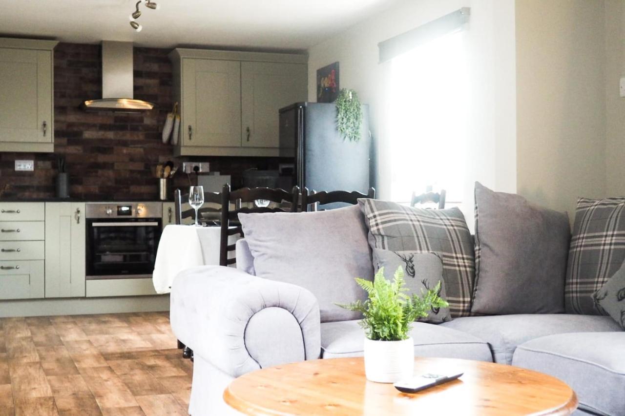 Large Cottage, Beach, Pubs Shops, Netflix, Bbq, Dog Friendly Hunmanby Dış mekan fotoğraf